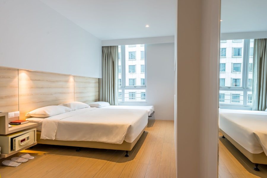 Summer View Hotel — Guest room