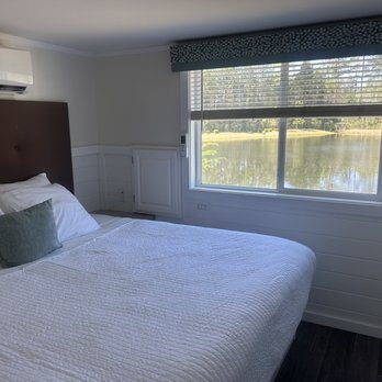 Sun Outdoors Myrtle Beach — Guest room