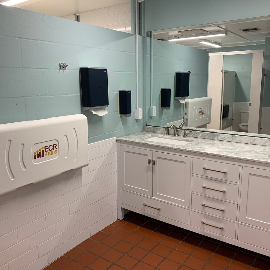 Sun Outdoors St Augustine — Bathroom