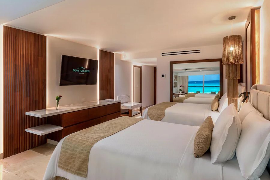 Sun Palace Cancun — Guest room