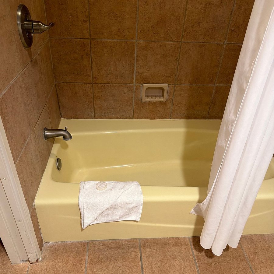 Suncoast Hotel and Casino Las Vegas Nevada — Bathroom