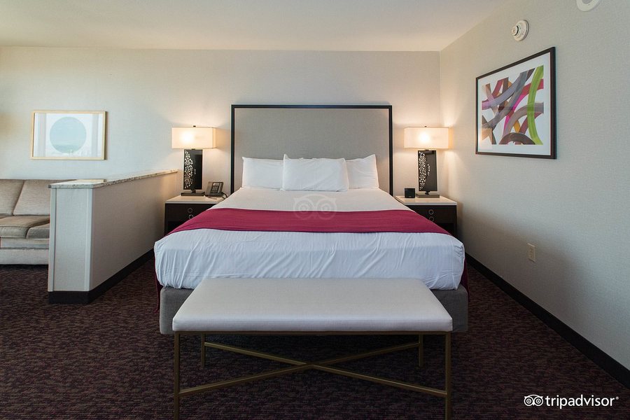 Suncoast Hotel and Casino Las Vegas Nevada — Guest room