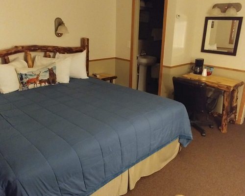 Sundance Motel — Guest room
