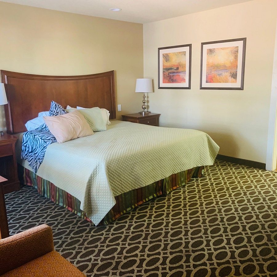 Sunday House Inn — Guest room
