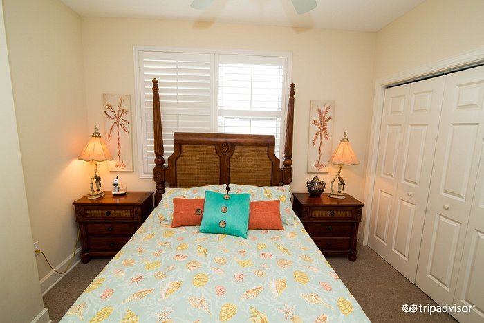 Sunrise Beach Resort in Panama City Beach by Vacasa — Guest room