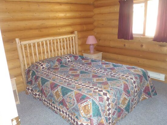 Sunset Motel — Guest room
