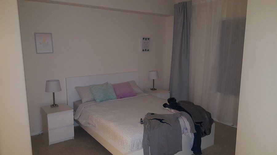 Sunshine Suites at The Piero Los Angeles California — Guest room