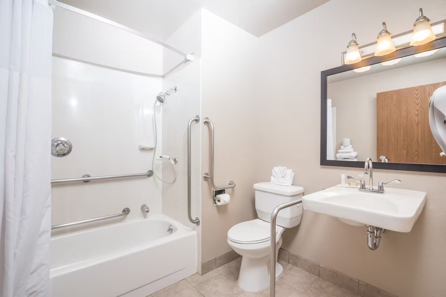Super 8 by Wyndham Dubois — Bathroom
