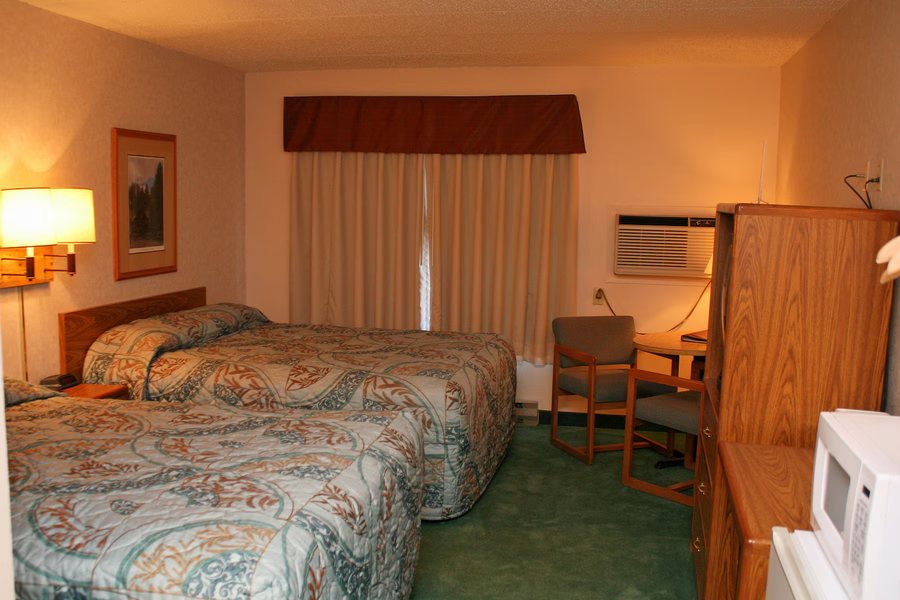 Super 8 Rapid City Rushmore Rd — Guest room