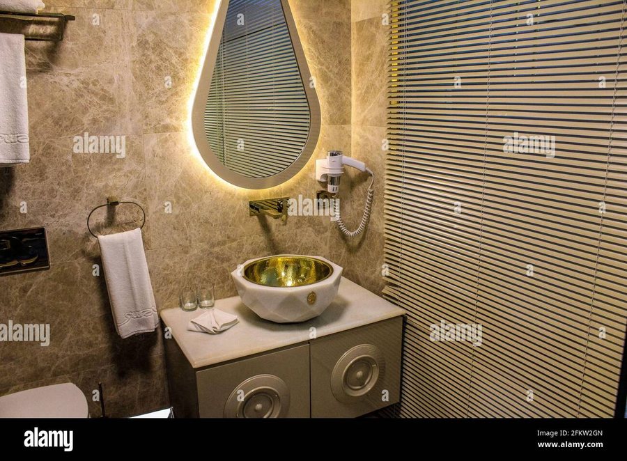 Sura Design Hotel Suites Istanbul — Bathroom