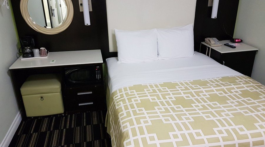 Surestay By Best Western Beverly Hills West La Los Angeles California — Guest room