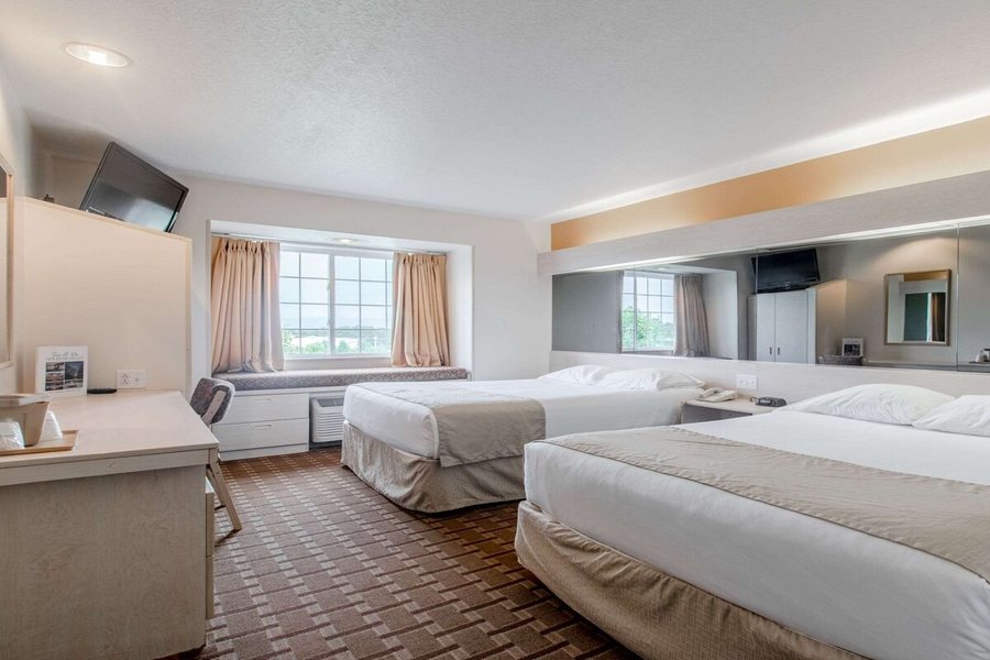 Surestay By Best Western Christiansburg Blacksburg — Guest room