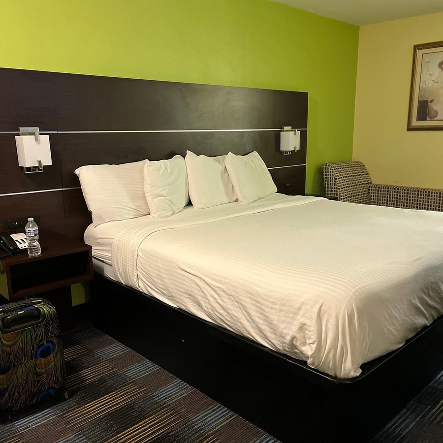 SureStay By Best Western Manning — Guest room