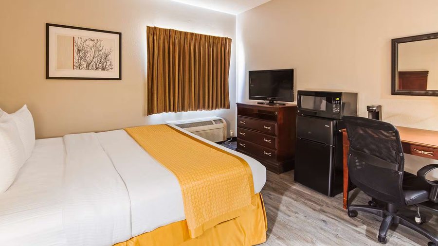 SureStay By Best Western Orange — Guest room