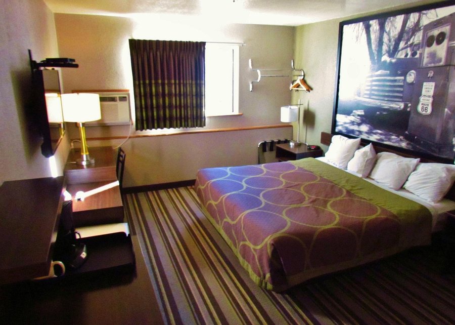 SureStay By Best Western Williams — Guest room
