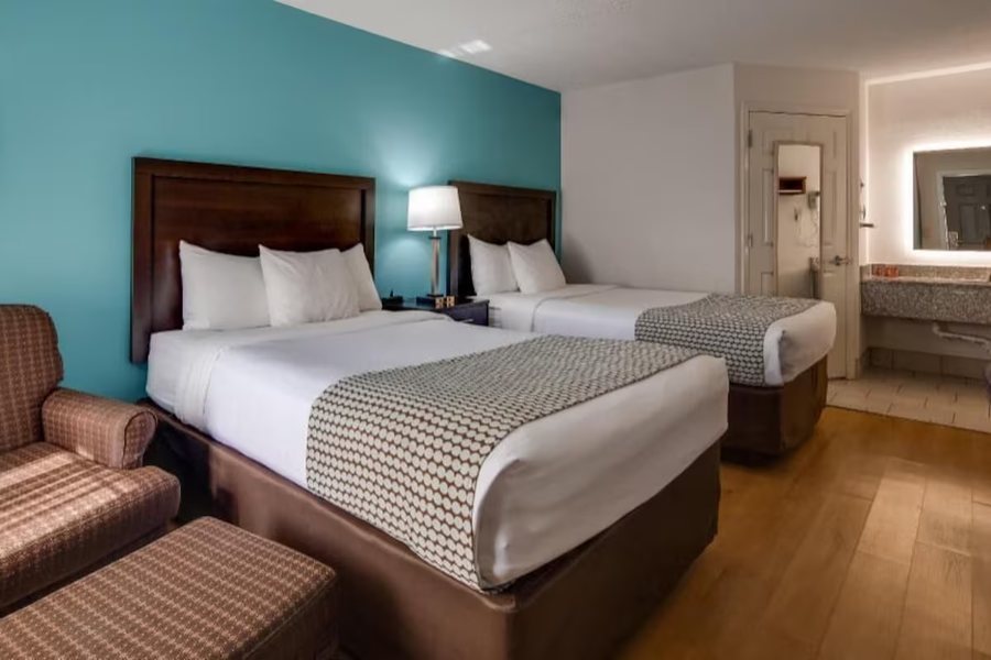 SureStay Plus By Best Western Asheboro — Guest room