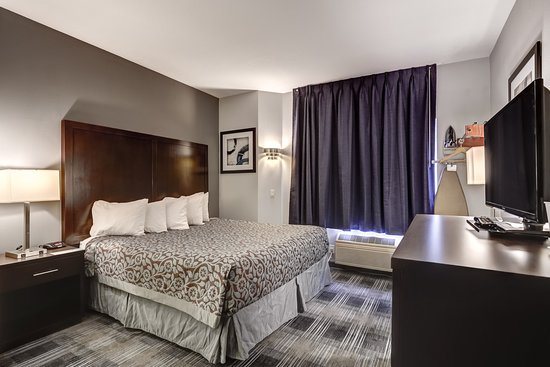 SureStay Plus Hotel by Best Western Portland East — Guest room