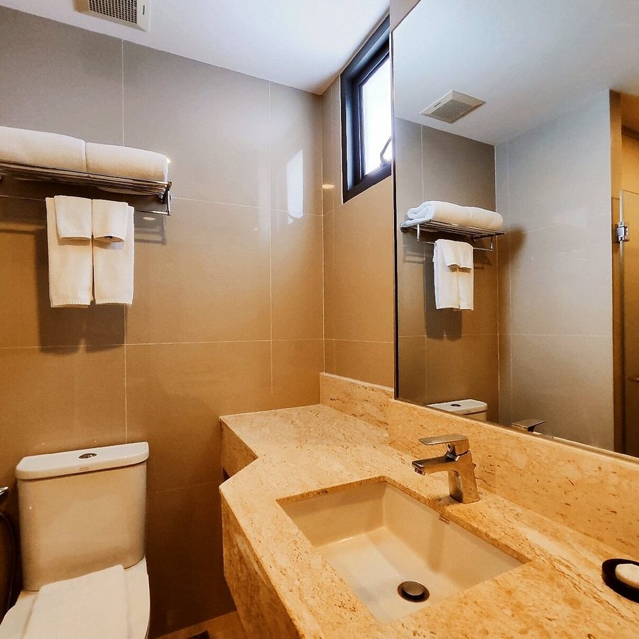 SureStay Plus Hotel by Best Western Sukhumvit 2 — Bathroom