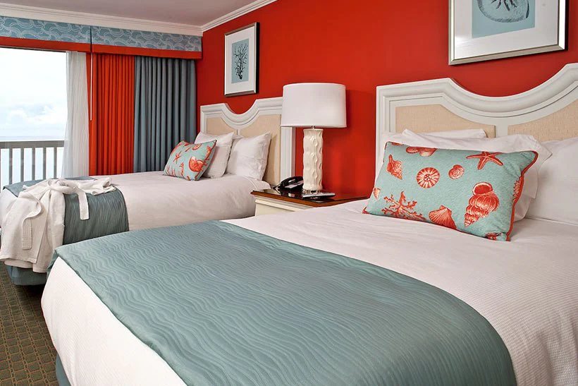 Surfside Hotel Suites — Guest room