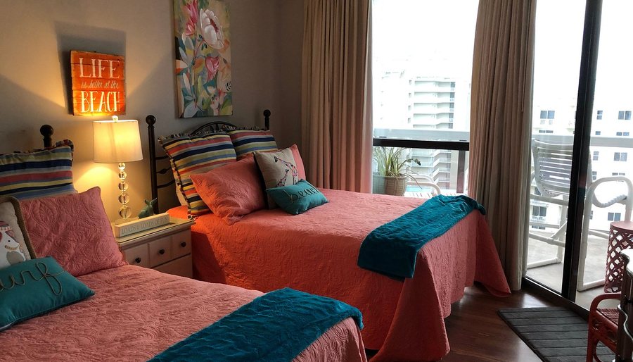 Surfside Resort — Guest room