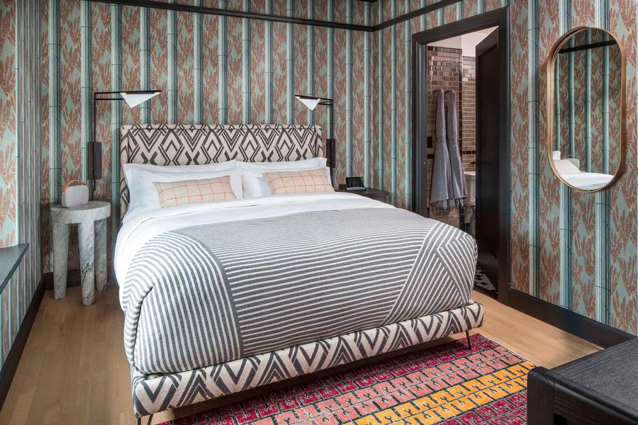 Sweden House Hotel — Guest room