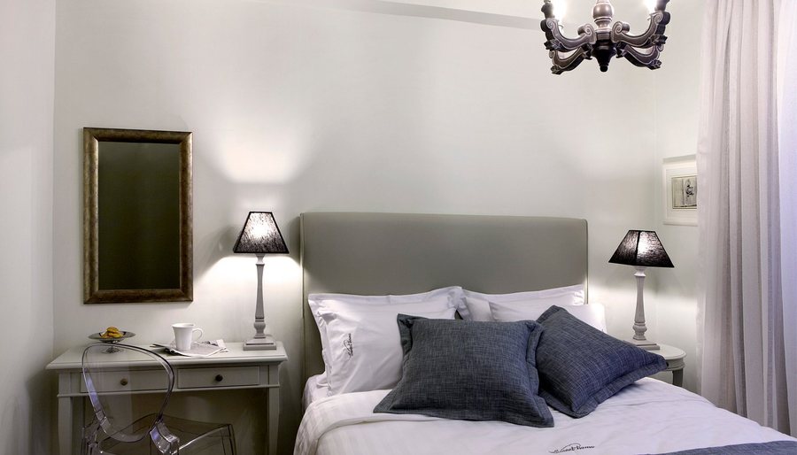 Sweet Home Hotel — Guest room