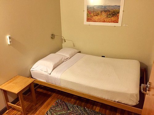 Sweet Peas Hostel — Guest room
