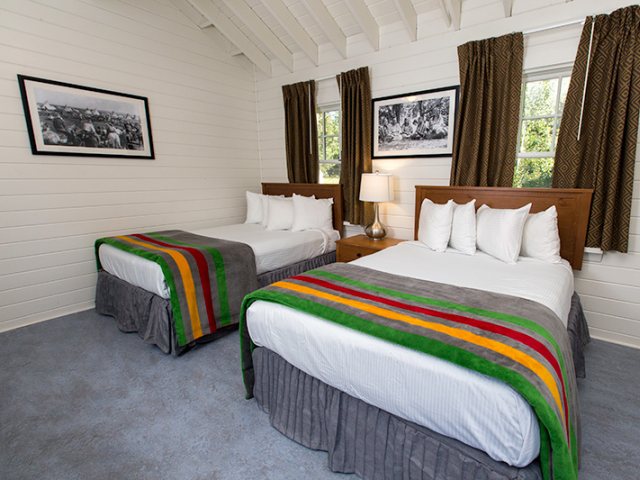 Swiftcurrent Motor Inn and Cabins — Guest room
