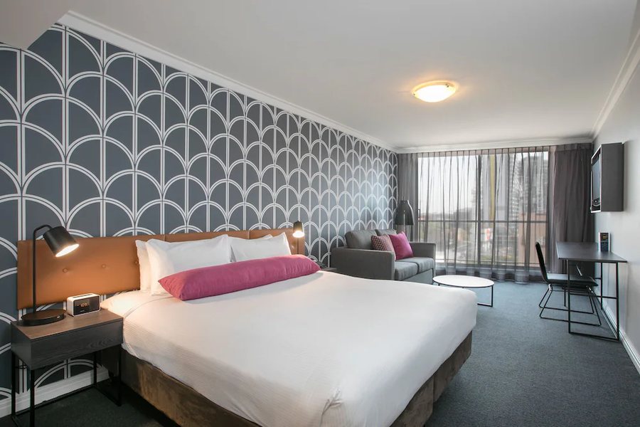 Sydney Central Hotel — Guest room