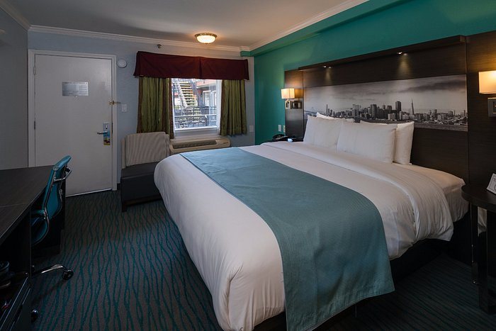Symphony Inn Suites — Guest room