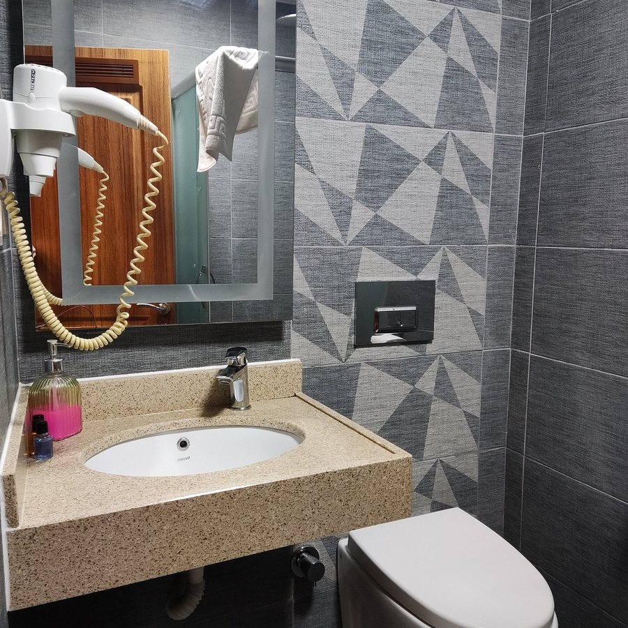 T Square Residence Istanbul — Bathroom