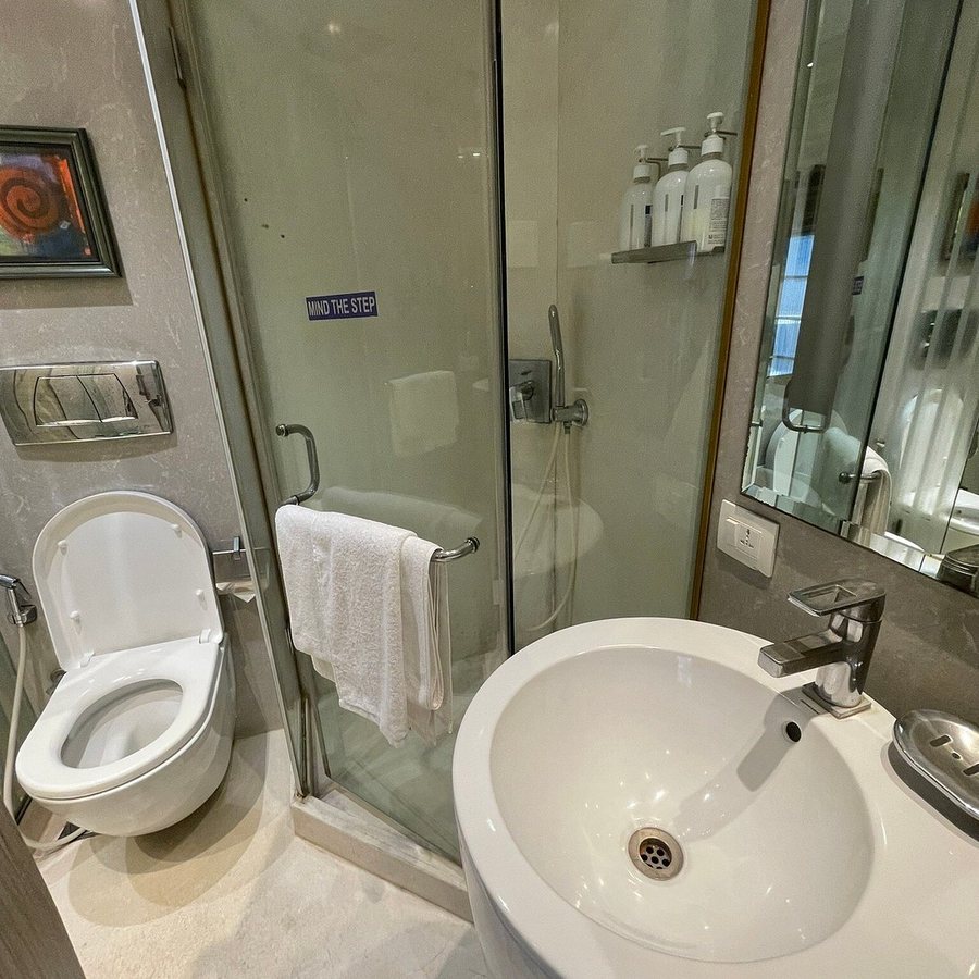 T24 Residency — Bathroom