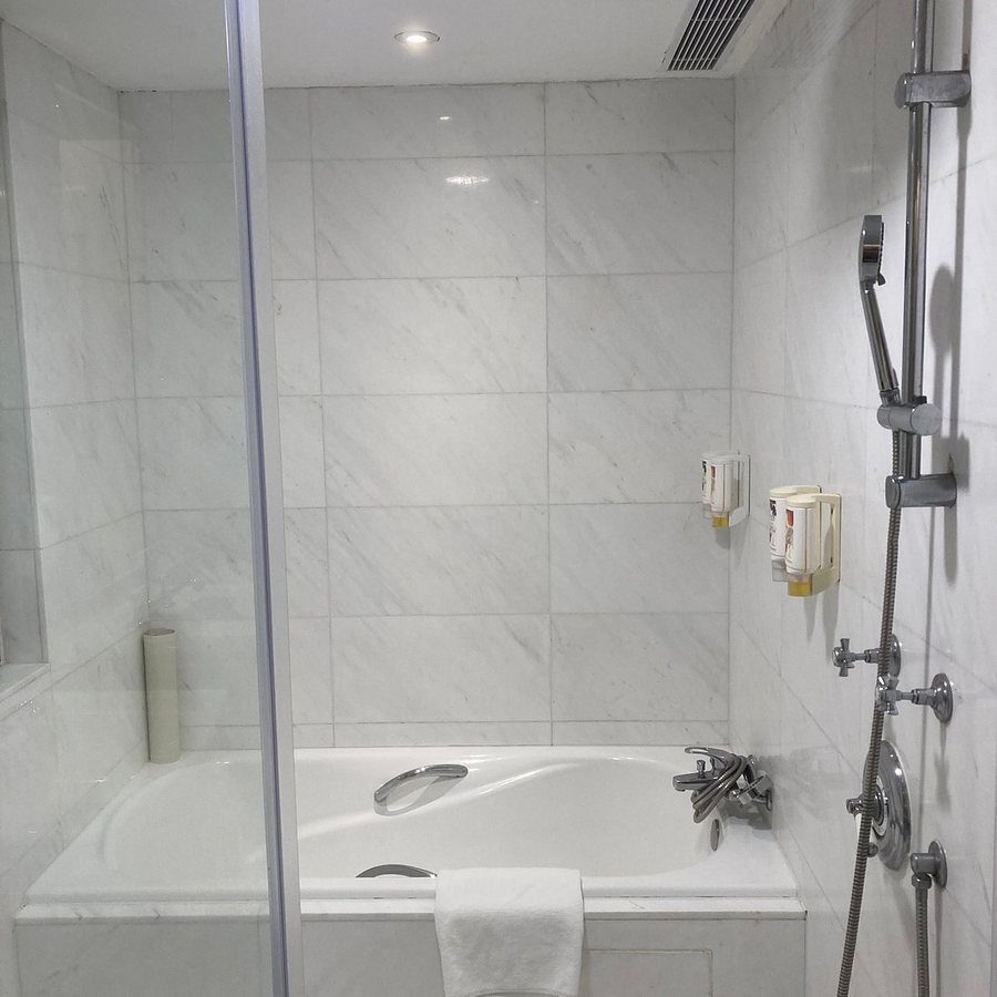 Tai O Heritage Hotel — Bathroom