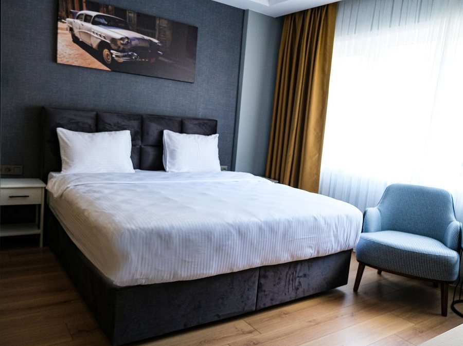 Taksim Brand Suite Istanbul — Guest room