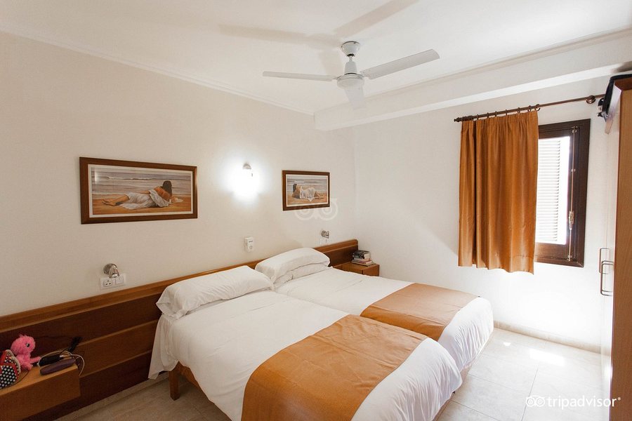 Talayot — Guest room