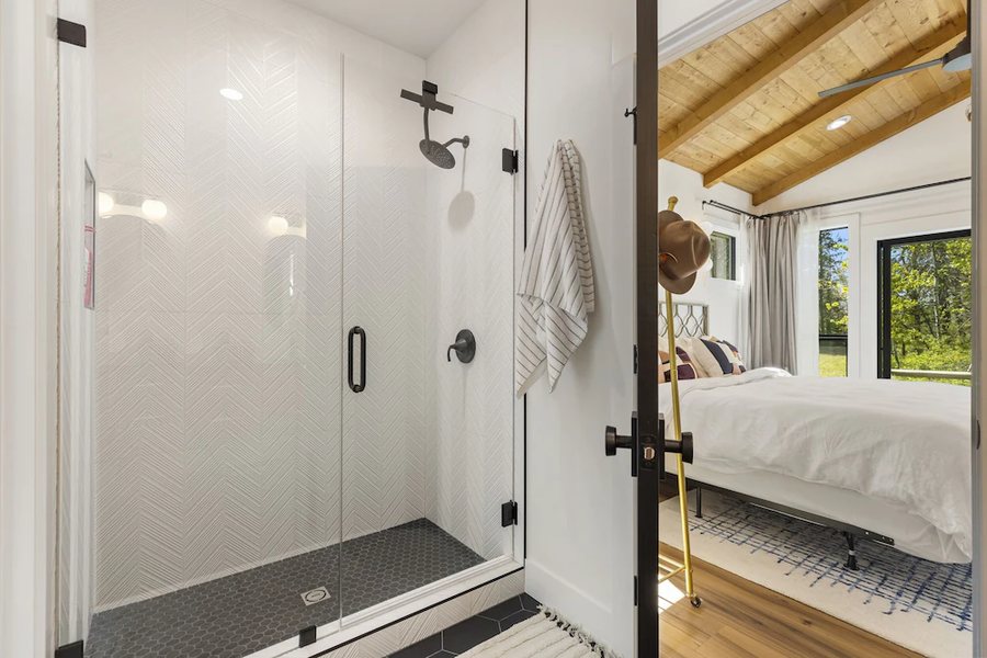 Tamarack Resort — Bathroom