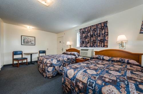 Tampa Bay Extended Stay Hotel — Guest room