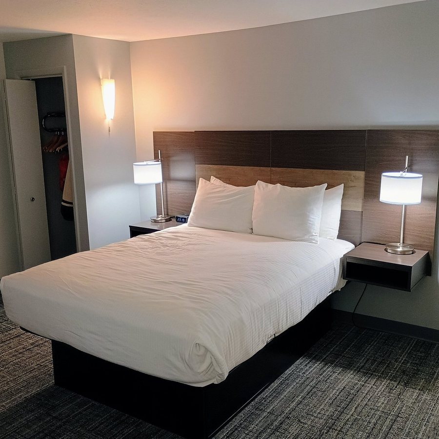 Tannery Suites — Guest room