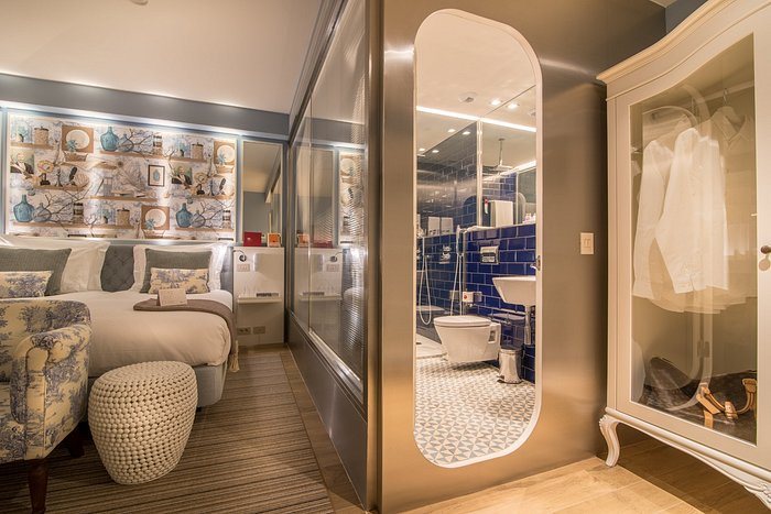 Teatro Boutique Rooms Suites — Bathroom