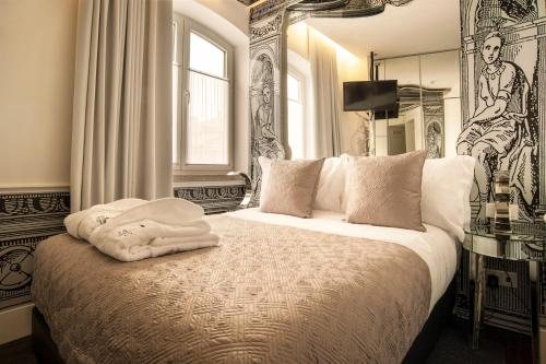 Teatro Boutique Rooms Suites — Guest room