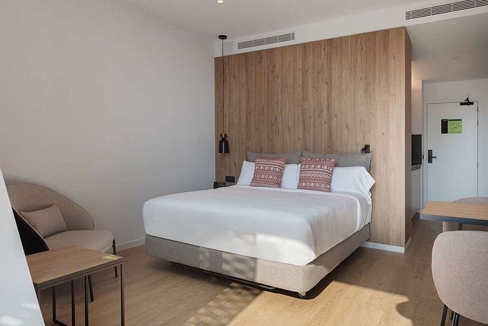 Tembo Barcelona Barcelona Catalonia — Guest room