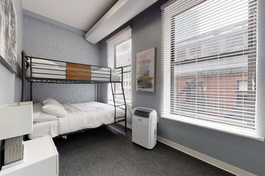 Temple Place Suites — Guest room