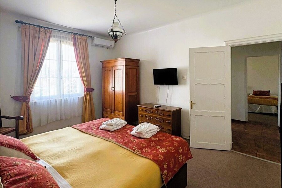 Termas De Panimavida — Guest room
