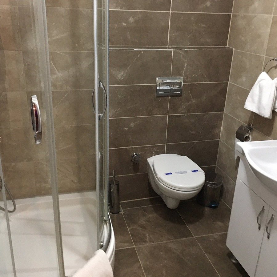 Tevetoglu Hotel Istanbul — Bathroom