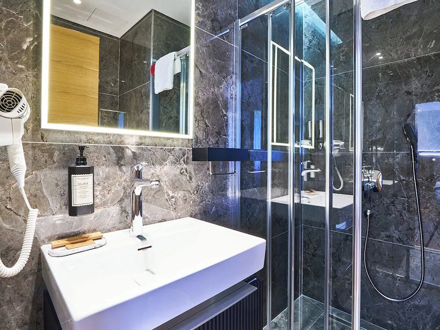Thank You Hotel Sultanahmet Istanbul — Bathroom