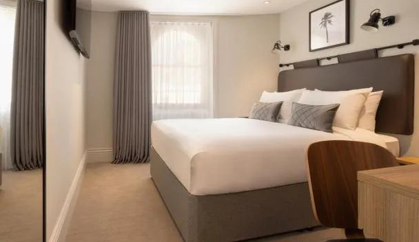 The 55 By Le Mirage — Guest room