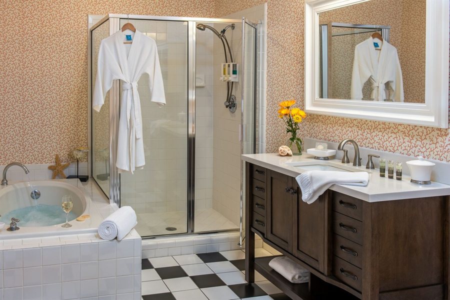 The Addison on Amelia Island — Bathroom