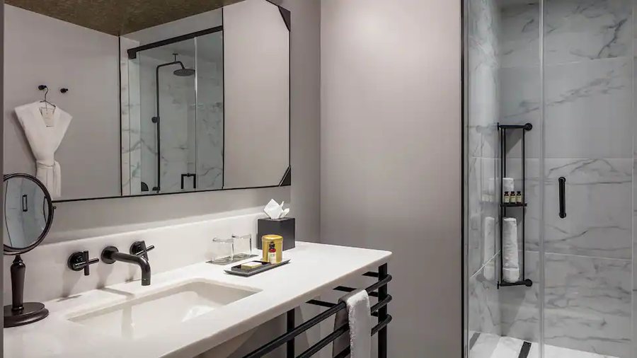 The Allison House Inn — Bathroom