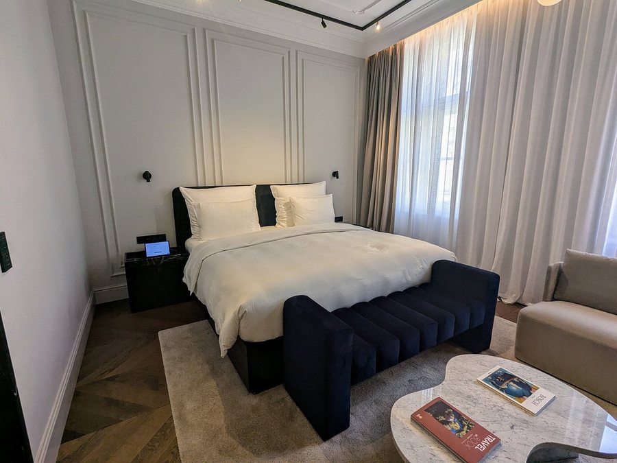 The Amauris Vienna — Guest room