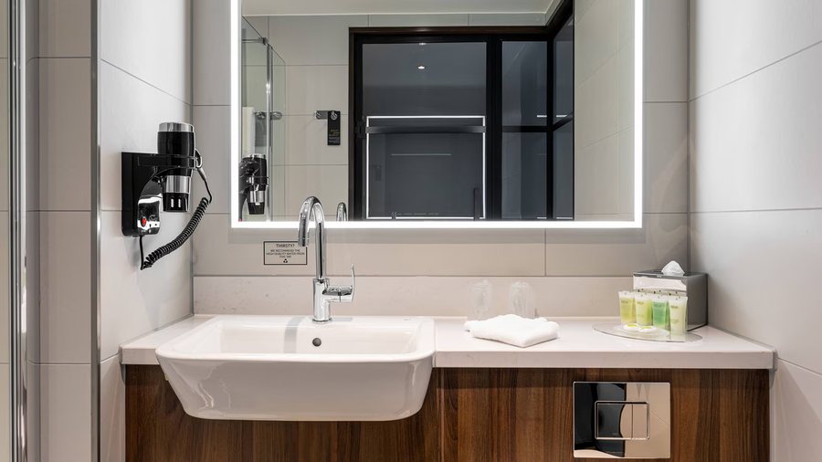 The Amsterdam Hotel — Bathroom